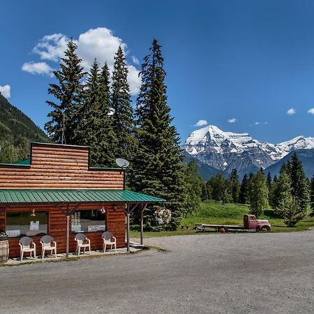 Mount Robson Lodge Экстерьер фото